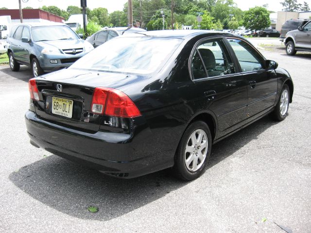 Honda Civic 2005 photo 1
