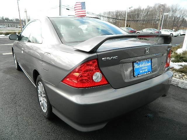 Honda Civic 2005 photo 2