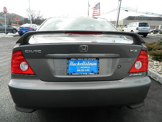 Honda Civic 2005 photo 4