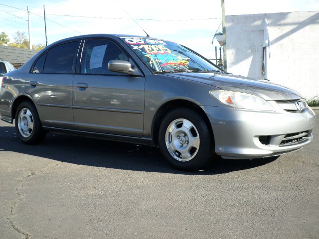 Honda Civic 2005 photo 2