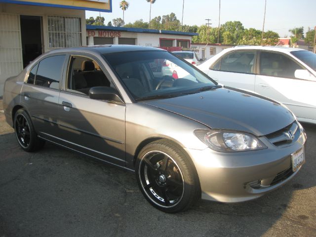 Honda Civic 2005 photo 3
