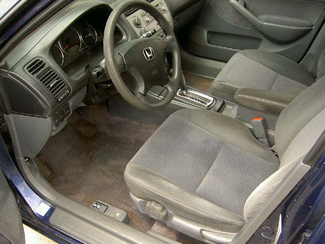 Honda Civic 2005 photo 2