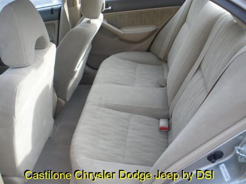 Honda Civic 2005 photo 2