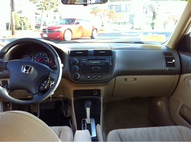 Honda Civic 2005 photo 1