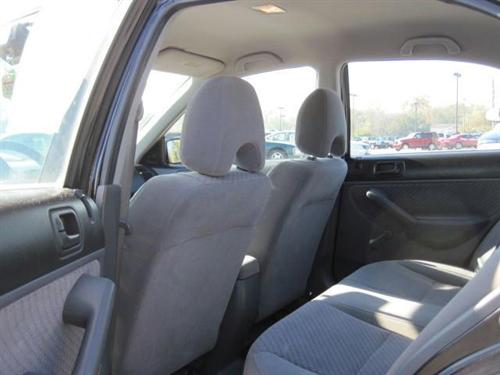 Honda Civic 2005 photo 2