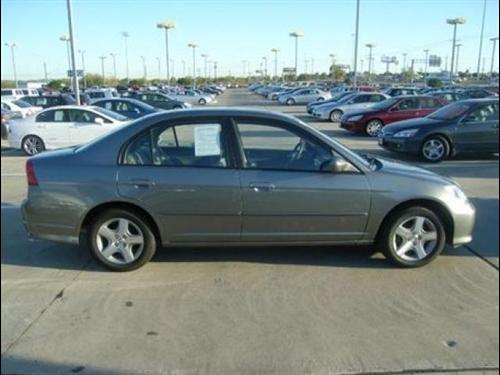 Honda Civic 2005 photo 2
