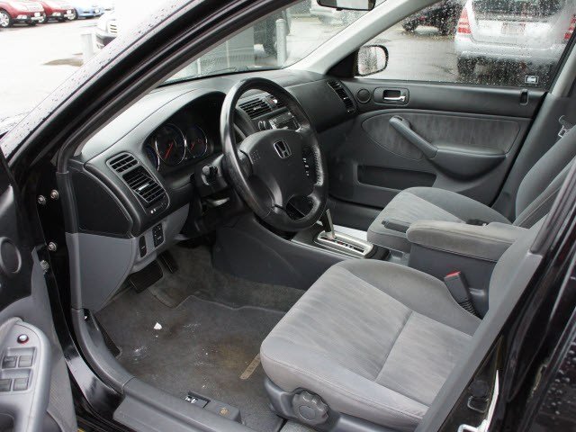 Honda Civic 2005 photo 3