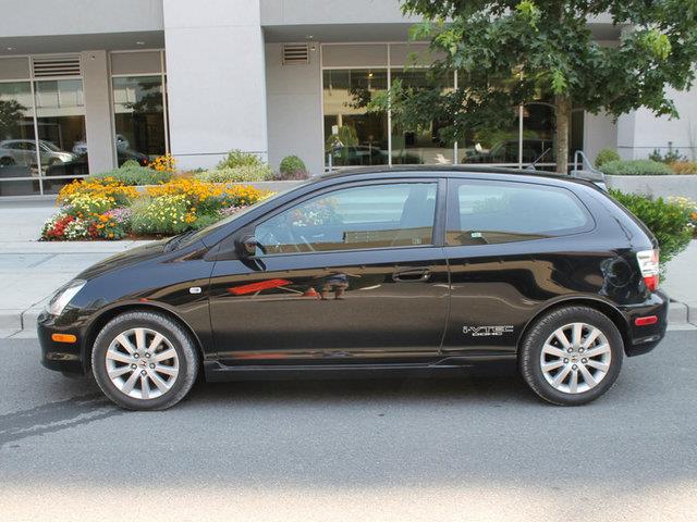 Honda Civic 2005 photo 2