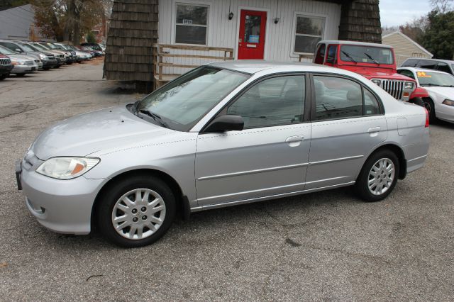 Honda Civic 2dr Reg Cab 120.5 WB Sedan