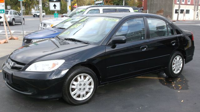 Honda Civic 2dr Reg Cab 120.5 WB Sedan