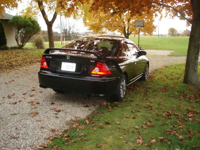 Honda Civic 2005 photo 1