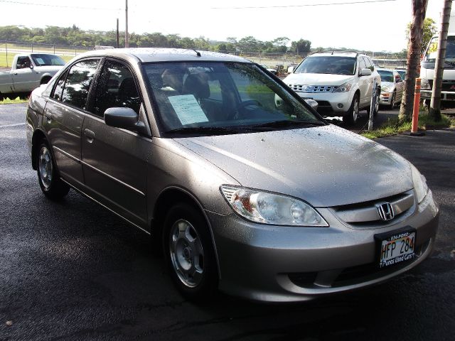Honda Civic 2005 photo 2