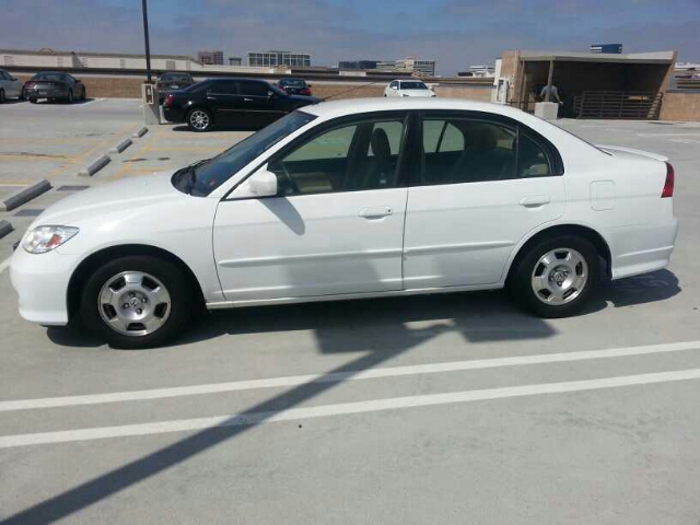 Honda Civic 2005 photo 2