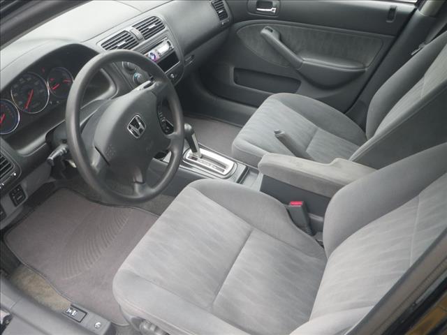 Honda Civic 2005 photo 2