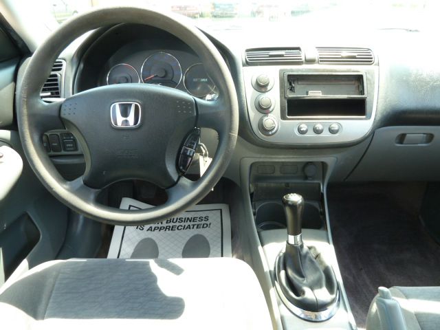 Honda Civic 2005 photo 8