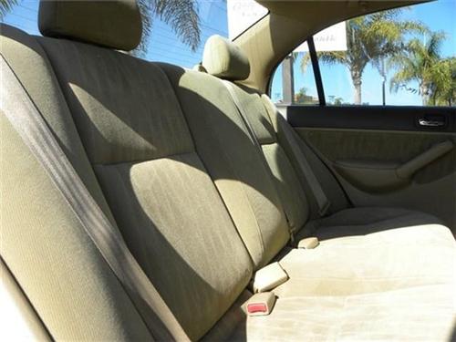 Honda Civic 2005 photo 1