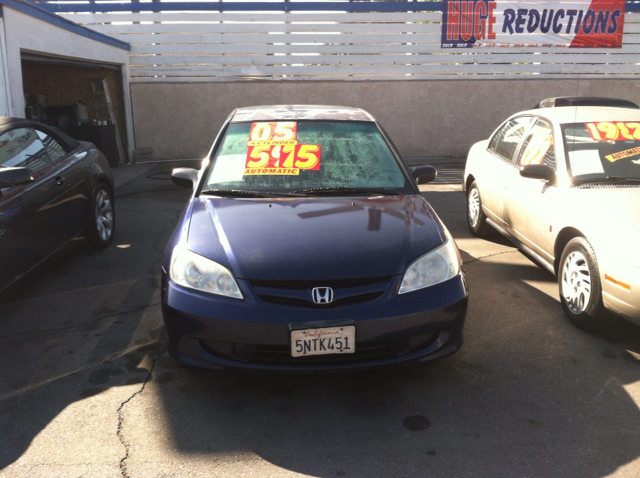 Honda Civic 2dr Reg Cab 120.5 WB Sedan