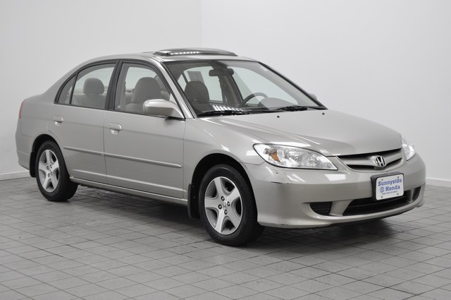 Honda Civic 2005 photo 2