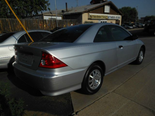 Honda Civic 2005 photo 2