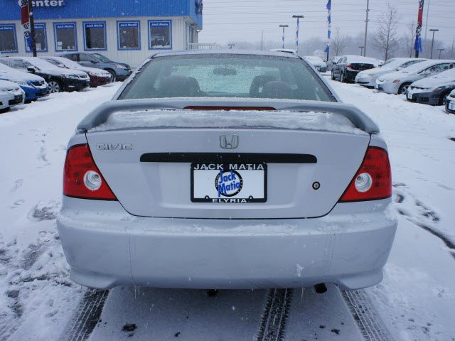 Honda Civic 2005 photo 3