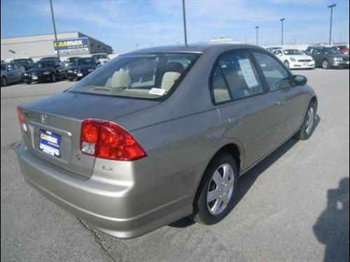 Honda Civic 2005 photo 3