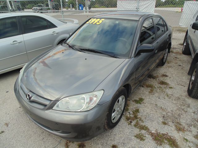 Honda Civic 2005 photo 2