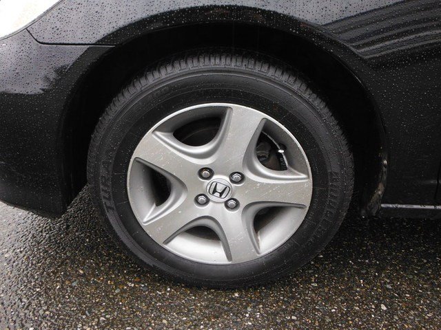 Honda Civic 2005 photo 2