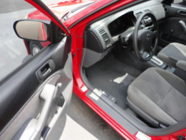 Honda Civic 2005 photo 8