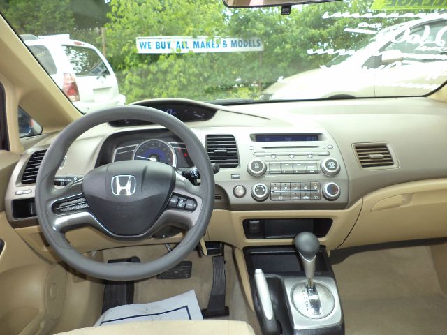 Honda Civic 2005 photo 1