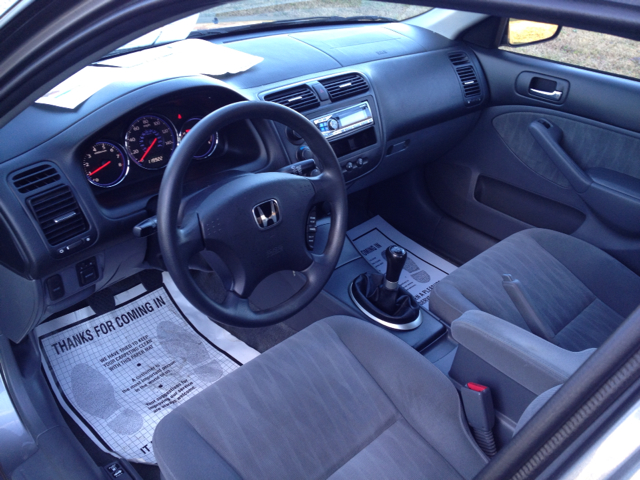 Honda Civic 2005 photo 3