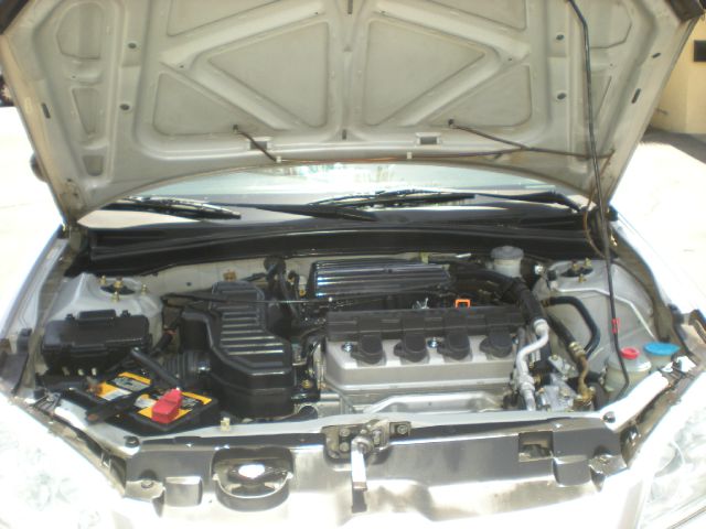 Honda Civic 2005 photo 3