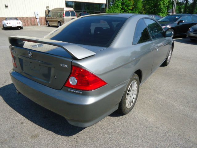 Honda Civic 2005 photo 4