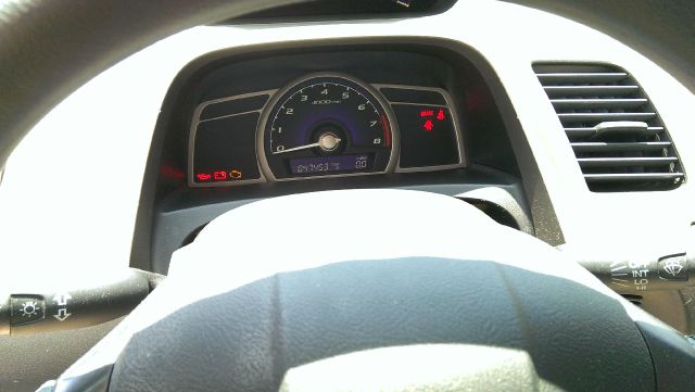 Honda Civic 2006 photo 2