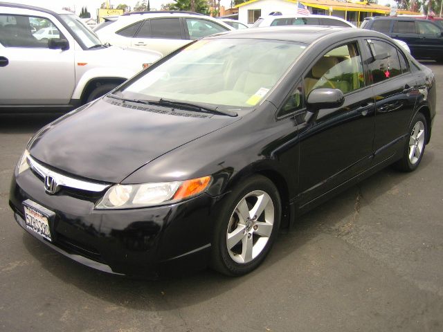 Honda Civic 2006 photo 2