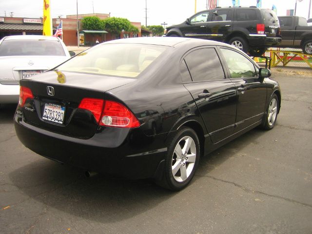 Honda Civic 2006 photo 3
