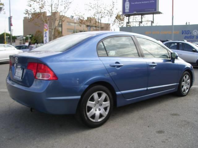 Honda Civic 2006 photo 2