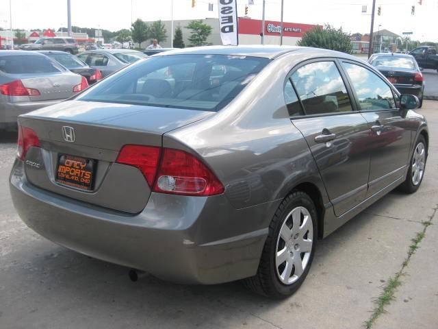 Honda Civic 2006 photo 2