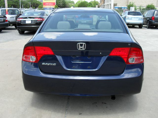 Honda Civic 3.5L RWD Sedan