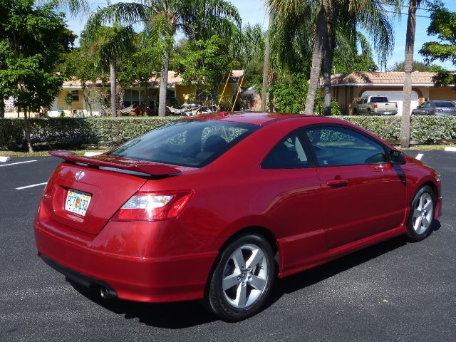 Honda Civic 2006 photo 2