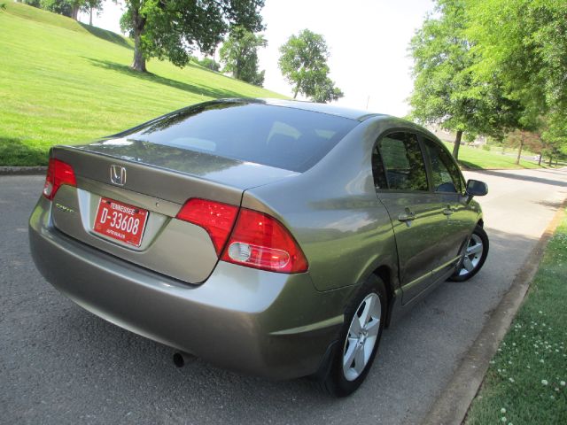 Honda Civic 2006 photo 2