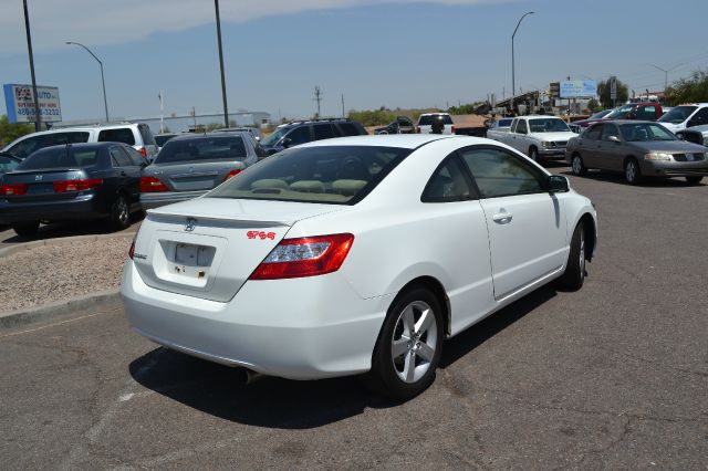 Honda Civic 2006 photo 1