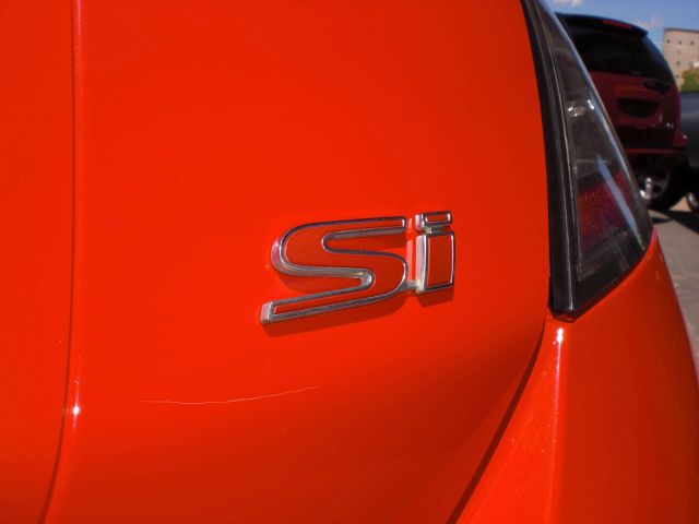 Honda Civic 4dr Sdn W/1sf Coupe