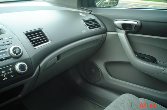 Honda Civic 2006 photo 8