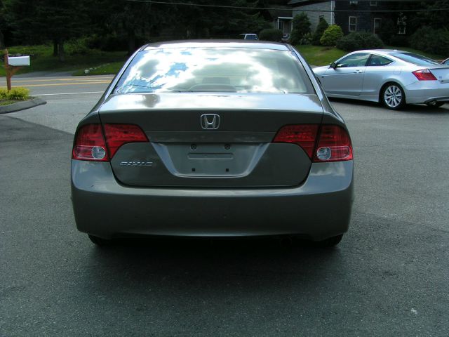 Honda Civic 2006 photo 2