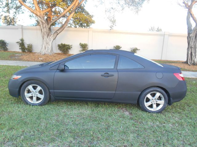 Honda Civic 2dr Reg Cab 120.5 WB Coupe