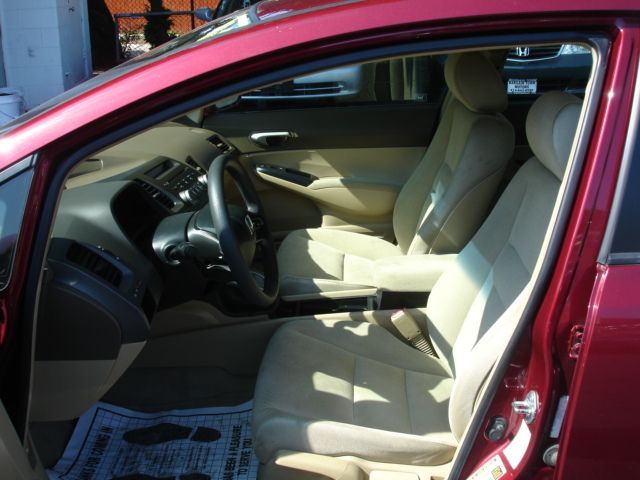Honda Civic 2006 photo 2