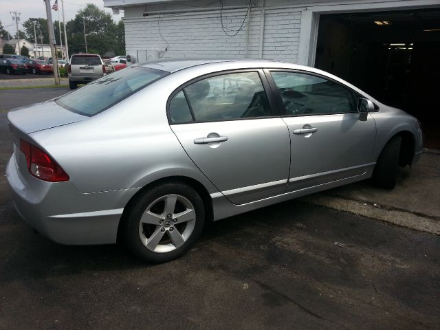 Honda Civic 2006 photo 3