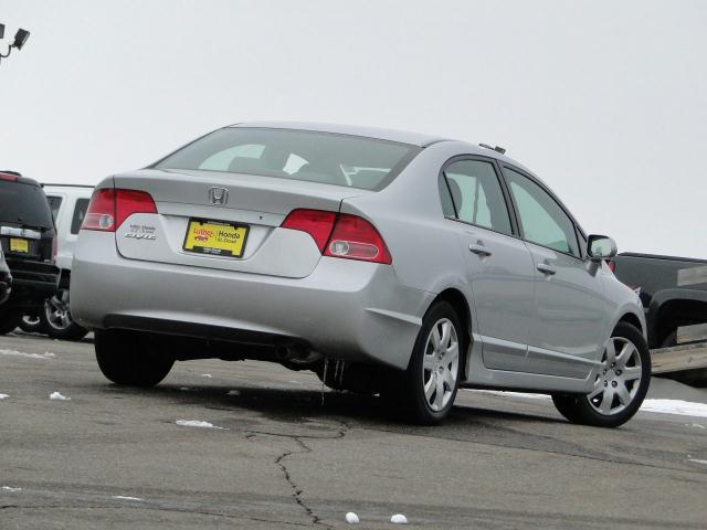 Honda Civic 2007 photo 2