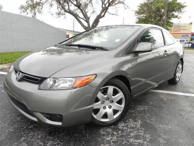 Honda Civic 2007 photo 2