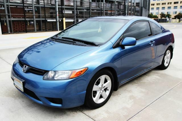 Honda Civic 2007 photo 2